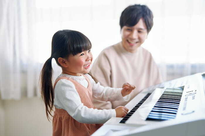 ヤマハ総合音楽教育　3歳児クラス　ぷらいまりー1のレッスン風景